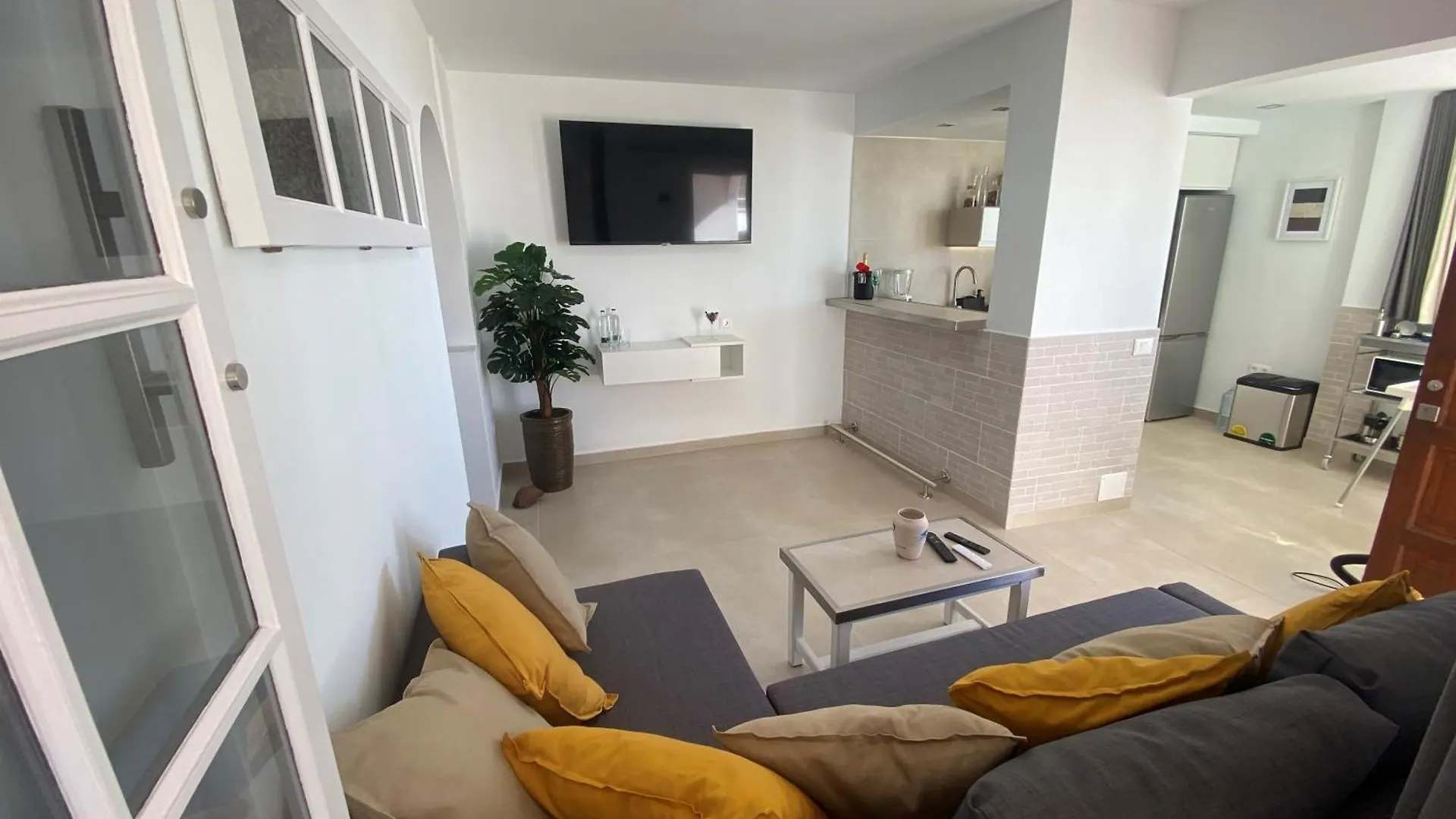Апартаменты Horizonte 22 Sea View Relax In Luxury Лос Кристианос 0*,  Испания